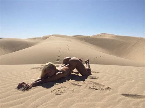 Erotic Butt Blonde JoyReactor