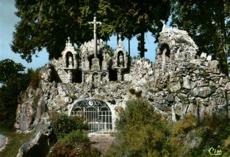 GROTTE NOTRE DAME DE PITIE ET DE L AGONIELa Besnardière61 LA SAUVAGèRE