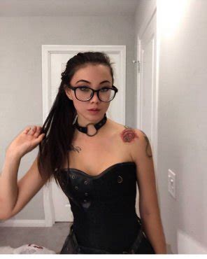 Unimpressed Porn Pic