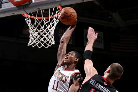 Brandon Knight With Sick Crossover Nasty Dunk On Raptors Video