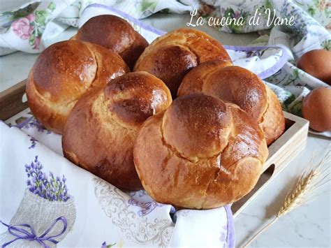 BRIOCHE COL TUPPO Ricetta Antica Brioche Siciliana Fatta In Casa