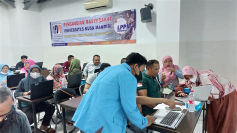 Kampus Digital Bisnis Unm Memberikan Pelatihan Asiknya Belajar Canva