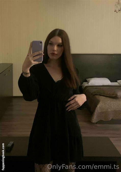 Emmii Ts Nude OnlyFans Leaks Fappening FappeningBook