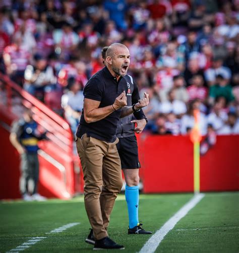 Paco L Pez Elegido Mejor Entrenador De Segunda Del Ltimo Curso En Los