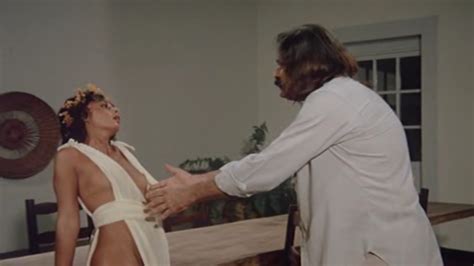 Naked Elys Cardoso In Amazon Jail