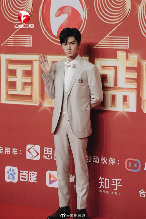 S Ki N Hot C A Cbiz Quan Hi U Ng L Ng L Y S C C C G T B N T Nh C Ng Lu N H Nh T