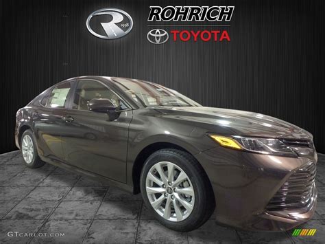 2018 Brownstone Toyota Camry Le 121808331 Car Color