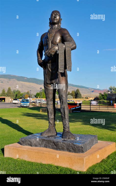 Native American Indian Sculpture Cody Wyoming Wy Buffalo Bill Wild West