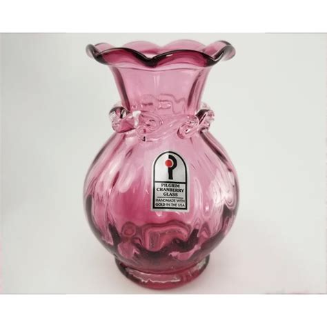 Vintage Pilgrim Cranberry Glass Vase Optic Swirl Cranberry Rigaree With Sticker Chairish