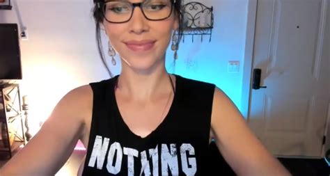 BellaBrookz's live show on 11/13/2017 at MyFreeCams