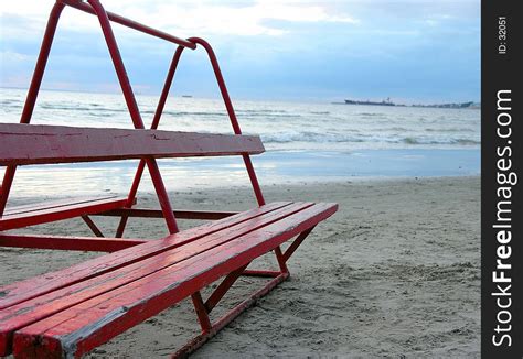 Beach Bench - Free Stock Images & Photos - 32051 | StockFreeImages.com