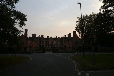 Heslington Hall At Dusk Ds Pugh Cc By Sa Geograph Britain And