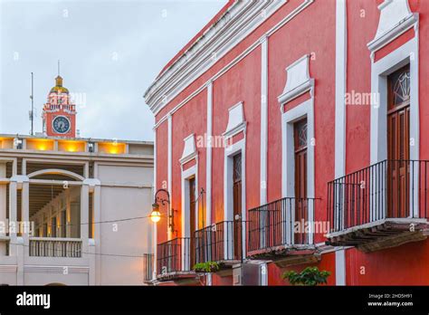 Colonial Buildings Plaza Grande Merida Mexico Stock Photo Alamy