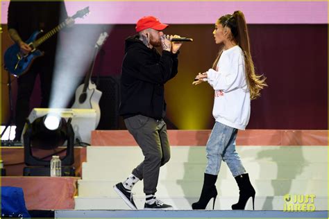 Ariana Grandes Fortnite Concert Featured A Touching Tribute To Mac