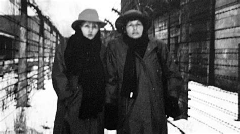 The Twins Who Survived Auschwitz Despite Being Tortured Beaten And