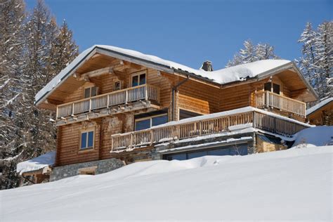 Ski Chalet in La Plagne, 5 bedrooms, Jacuzzi / Hot Tub, Sauna, Log fire ...