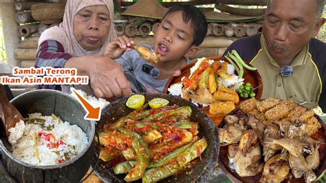 NASI LIWET SAMBAL TERONG IKAN ASIN TEMPE GORENG LALAPAN LEUNCA PETE