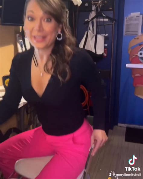 Gma S Ginger Zee Stuns In Hot Pink Pants And Shows Off Change To Her Appearance On Live