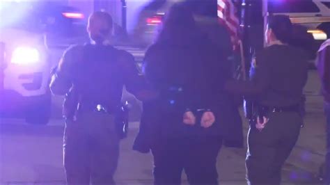 4 Armed Robbery Suspects In Custody After Police Chase Ends On Chicago S Southwest Side Youtube