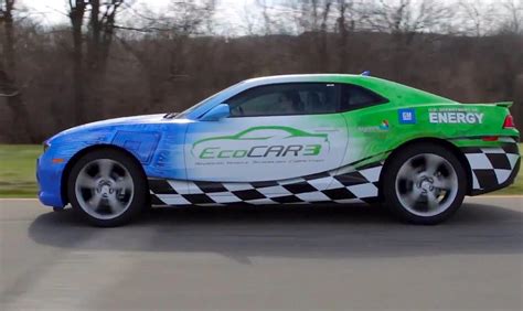 EcoCAR 3 competition tasks students with designing a greener Camaro