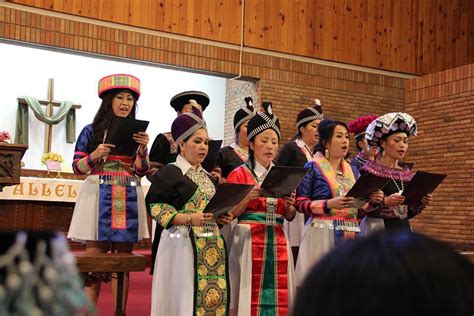 Experiencing Hmong culture – Martin Luther College