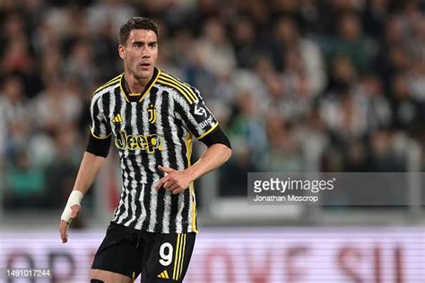 Dusan Vlahovic Of Juventus Reacts During The Serie A Match Between