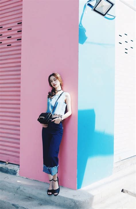Ngắm vẻ ngọt ngào của Jun Vũ hot girl Việt được báo Trung ví xinh như Angela Baby