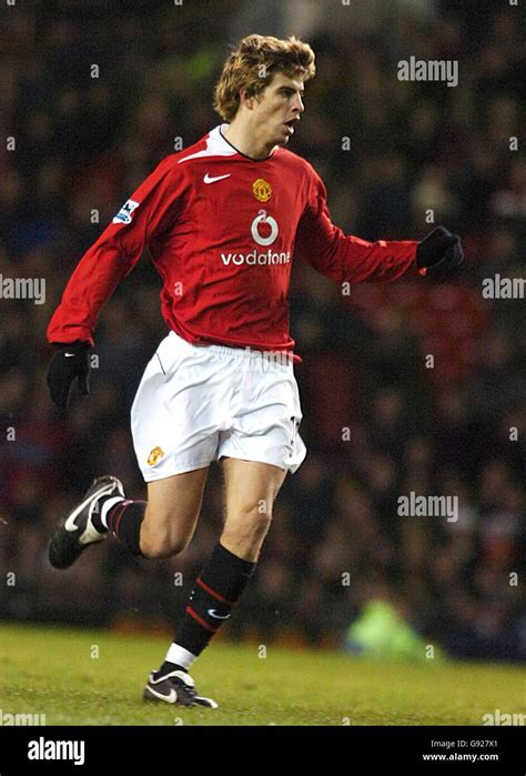 Pique Manchester United Hi Res Stock Photography And Images Alamy