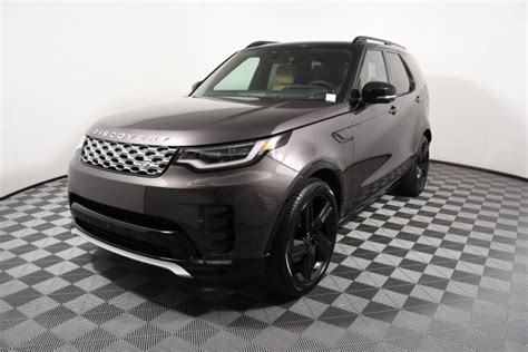 New Land Rover Discovery Metropolitan Edition D Sport Utility In