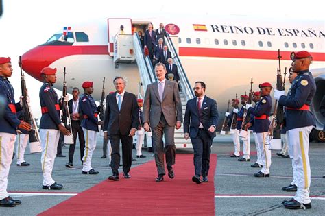 Llega Al Pa S El Rey De Espa A Felipe Vi Para Su Participaci N En La