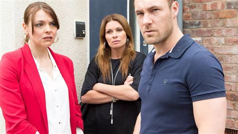 Coronation Street spoilers: Tina McIntyre murderer Rob Donovan 'could kill again', hints actor ...