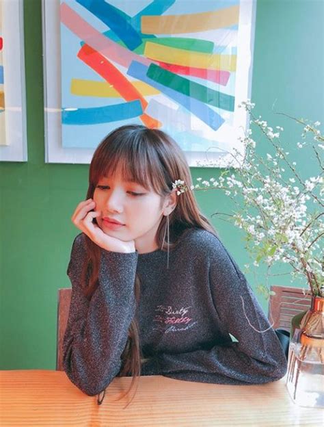 [Photos] Lisa Instagram Update 03052018 | Black pink, Nữ thần, Chụp ảnh