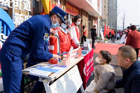 “雷锋日”南京江北新区葛塘街道这样做！ 江南时报