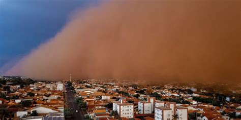 Tempestade de poeira Fenômeno atinge várias regiões do País