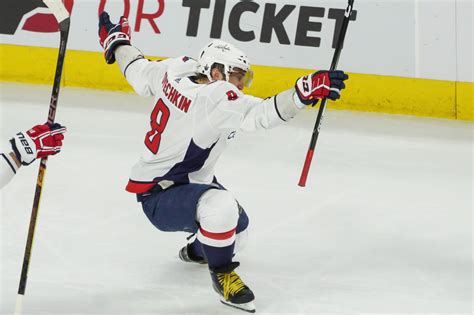 Can Ovechkin Become The Greatest Goal Scorer Ever