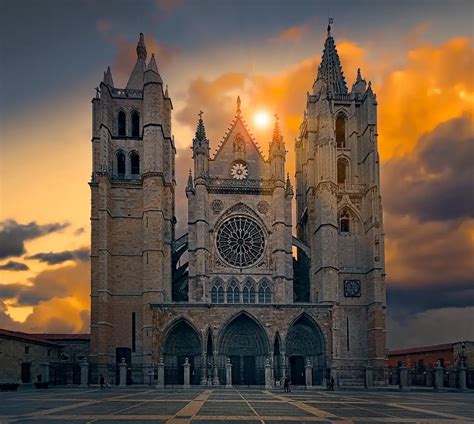 Conoce Todo Sobre La Catedral De LeÓn En EspaÑa