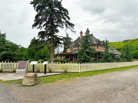 Bow Valley Ranche Fine Dining In Fish Creek Provincial Park