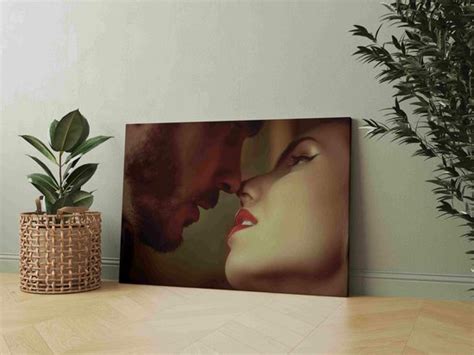 Het Close Upportret Van Een Mooi Paar Van Een Schattige Blonde Vrouw En Een Bol