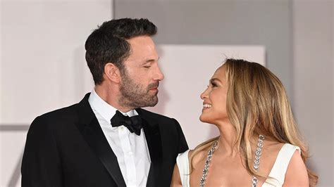 Ben Affleck está llevando a Jennifer López a la ruina