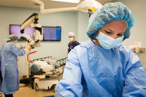 Teen Prepped By Doctors For Boob Job Suffers From Irreversible Brain Damage IBTimes