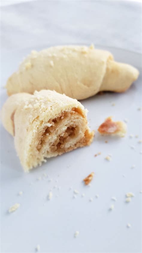 Filipino Senorita Bread