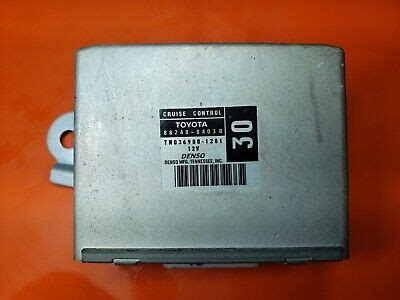 01 02 Toyota Tacoma Cruise Control Relay Module ECM 88240 04030 Denso