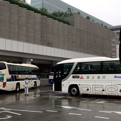 【新宿バスターミナル】バスタ新宿とはこんなところ！写真満載で説明新宿駅南口直結で便利だよ。