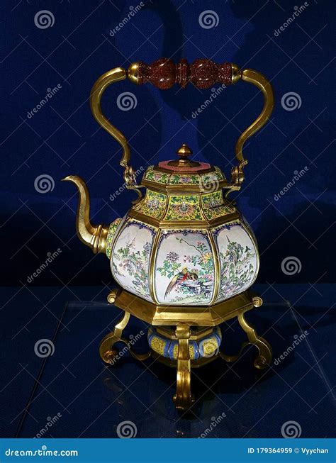 Antique Teapot Painted Enamel Golden Octagonal Copper Kettle Qianglong