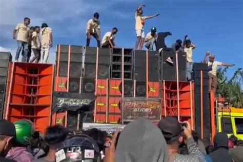 Parade Sound System Malang Tradisi Kontroversial Yang Bikin Warga