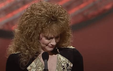 On This Date Reba Mcentire Band Members And Tour Manager Were Tragically