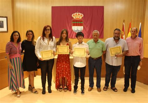 Marina Fernández y Hanna Clavero reciben el VII Premio Cascajo a la