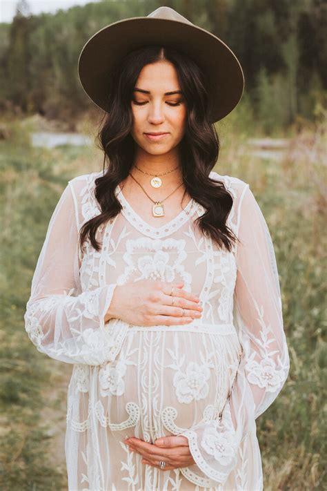 Boho Maternity Photoshoot Atelier Yuwaciaojp