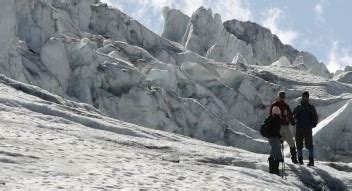 Athabasca Ice Walks :: Canadian Rockies Adventure Centre