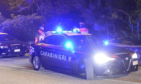 Bari Ucciso In Un Agguato Lello Capriati Nipote Del Boss Del Clan